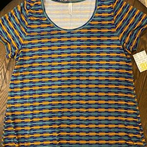 LuLaRoe Classic T